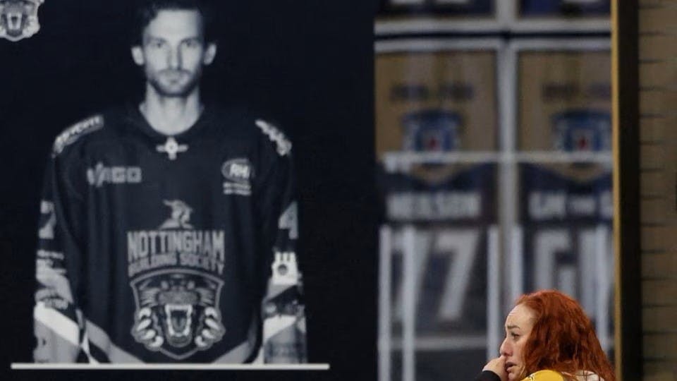 Mandatory ice hockey neck guards sought after player